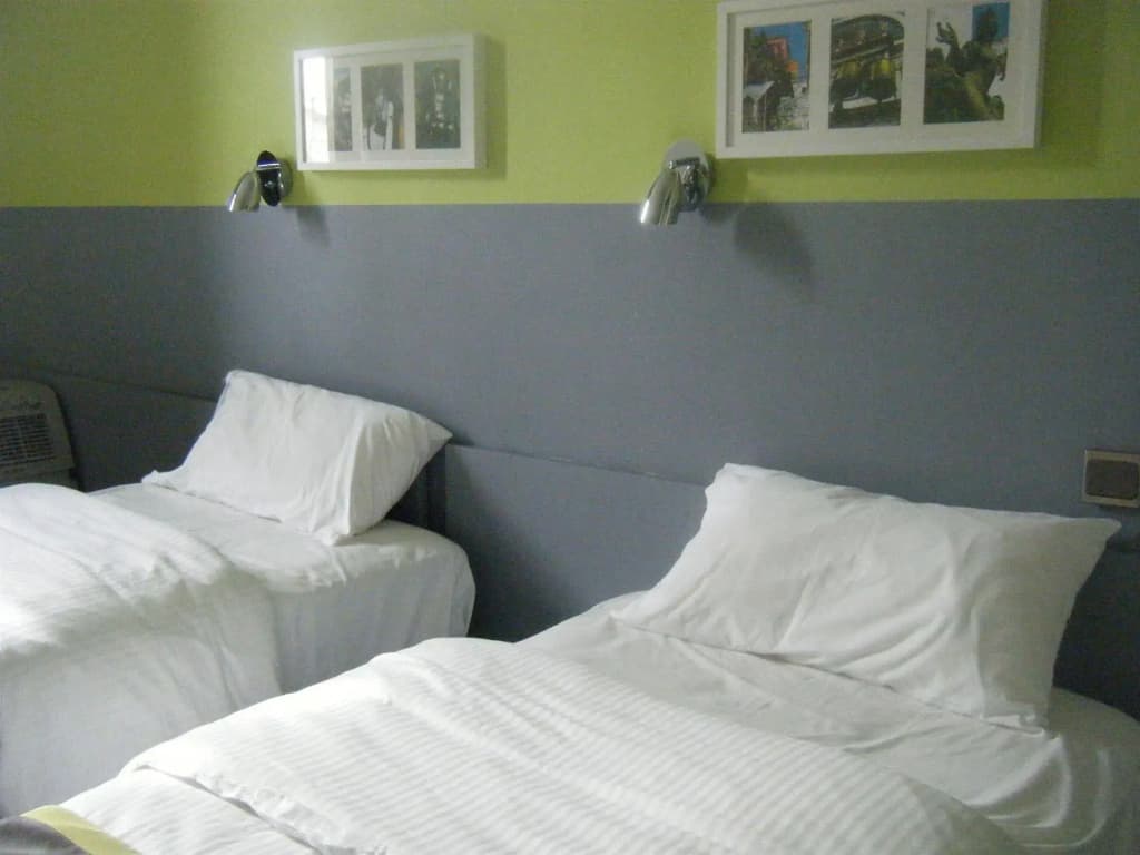 Hotel de la Croix Rousse - Photo 4