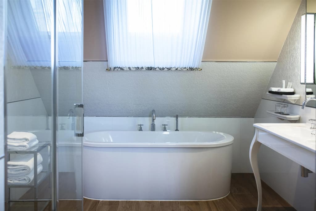 Hotel & Spa Le Grand Monarque, Best Western Premier Collection - Miniature 8