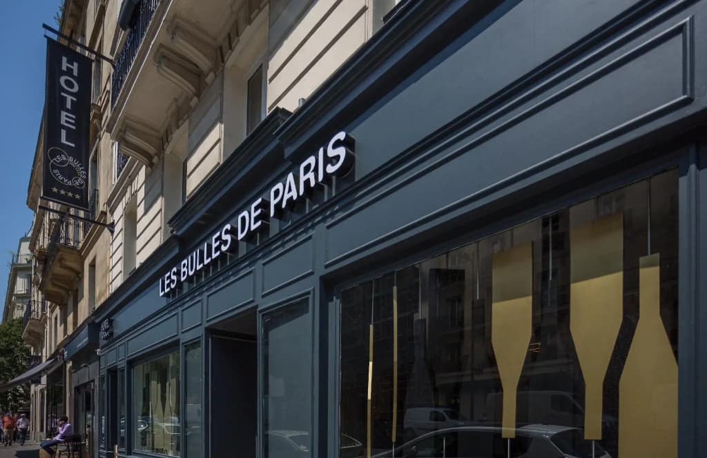 Hotel Les Bulles de Paris - Photo 1