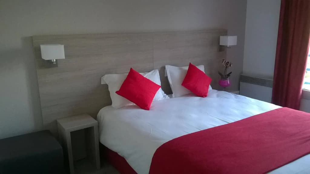 Hotel Fasthome - Photo 4