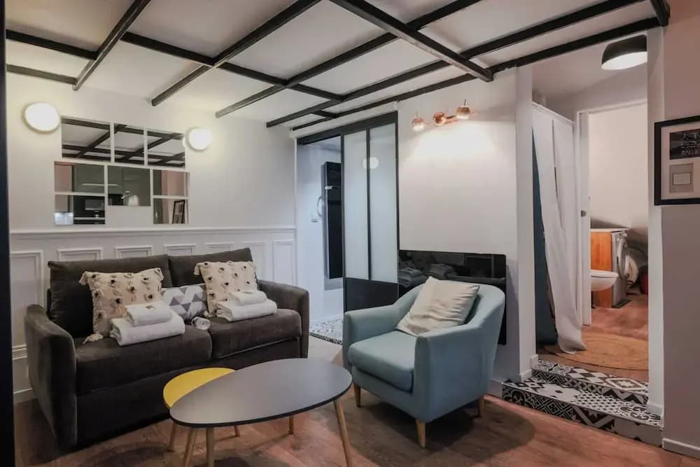 Comfortable Duplex in the Heart of Paris! - Photo 5