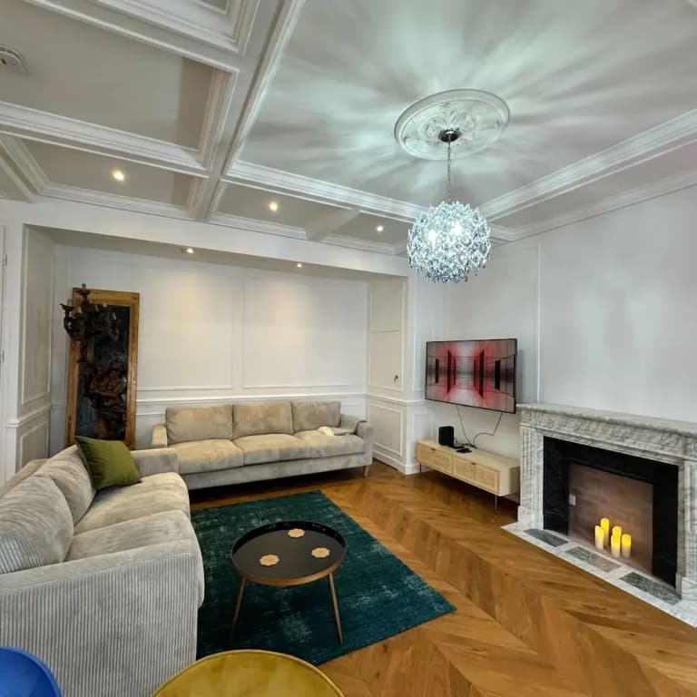 Paradis Chic - Renovated 2 Bed Apt in Paris - Photo 1