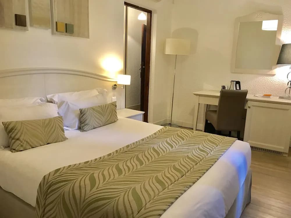 Hotel Les 3 Barbus - Photo 5