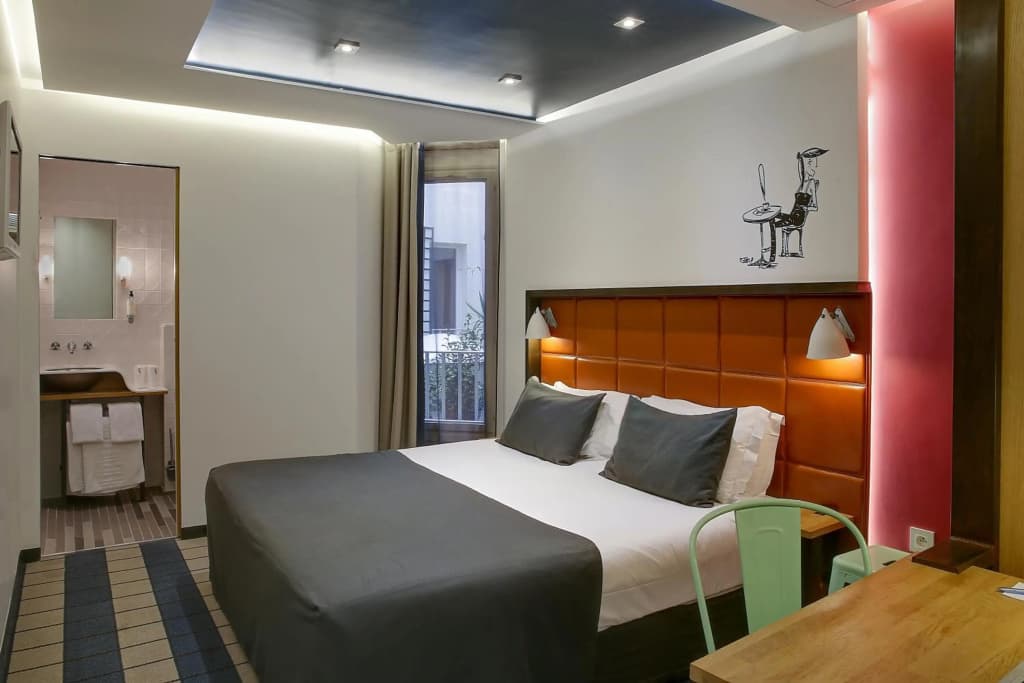 Hotel Aulivia Opera - Photo 2