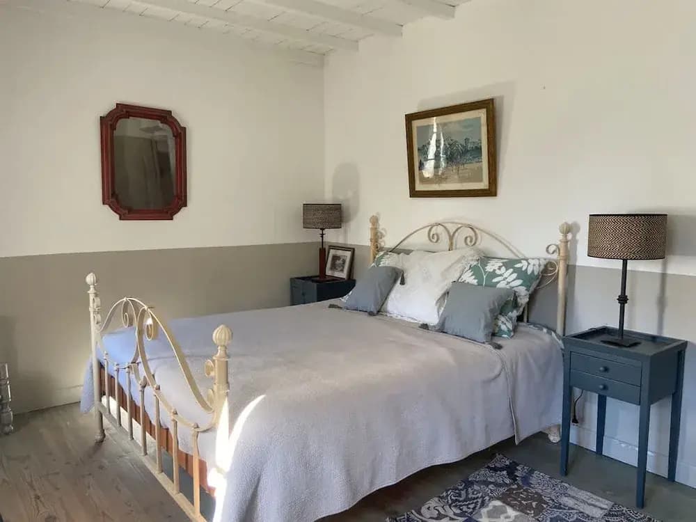 Large Air-conditioned Villa in Arles - Photo 3