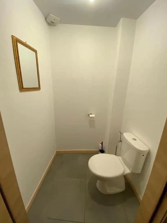 APPARTEMENT neuf au centre ville situé au rdc avec terrasse - Photo 5