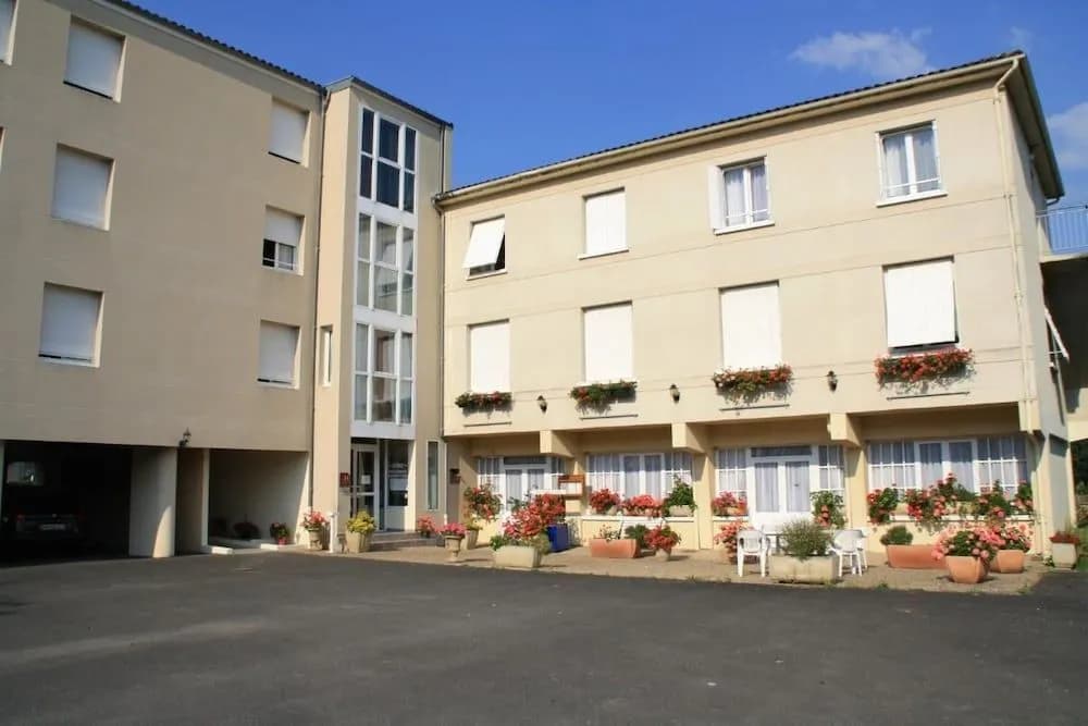 Le Chalet Fleuri - Photo 1