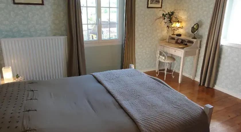 Chambres d'Hotes et Gites Le Chevrefeuille - Photo 3