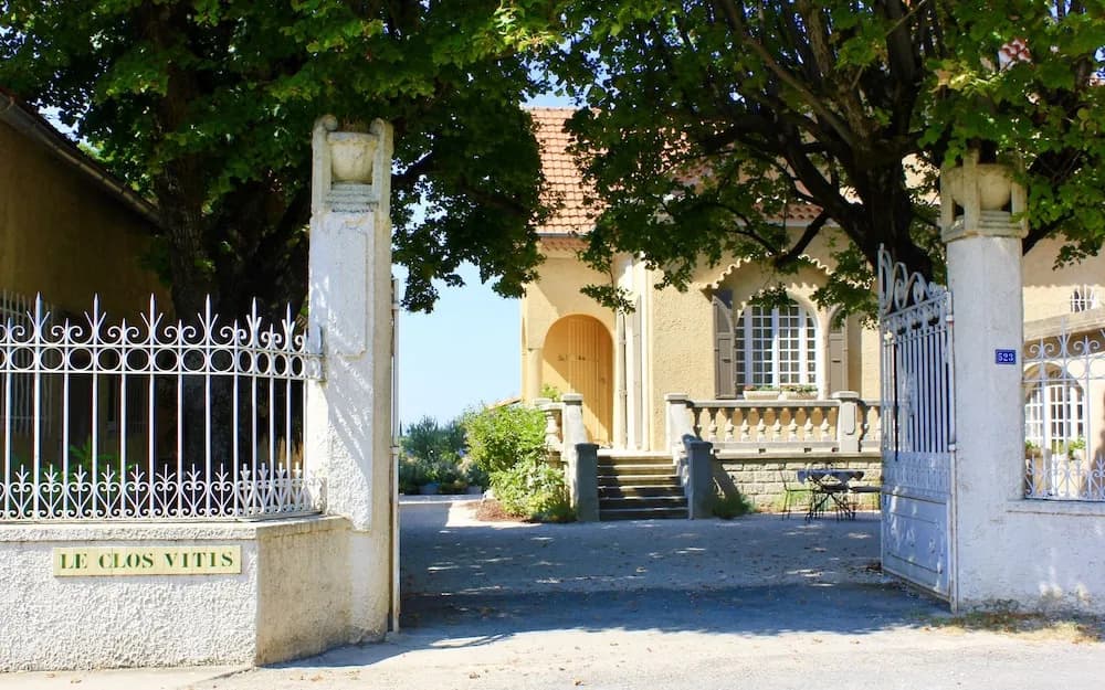 Le Clos Vitis - Chambres d'hôtes et gite - Photo 1