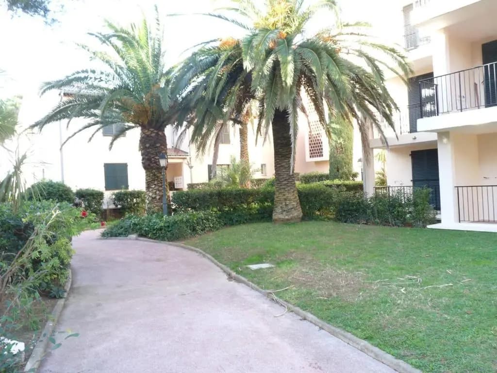 Appartement Six-Fours-les-Plages, 3 pièces, 6 personnes - FR-1-316-122 - Photo 1