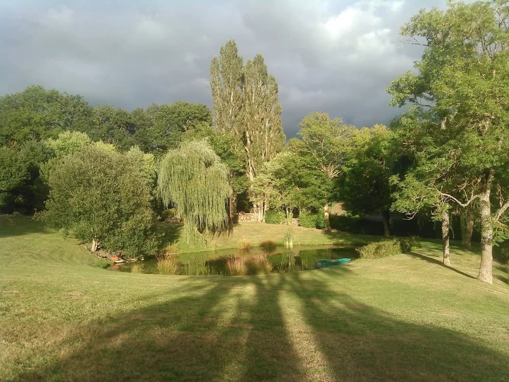 Gîtes au Château de Vernières - Photo 1