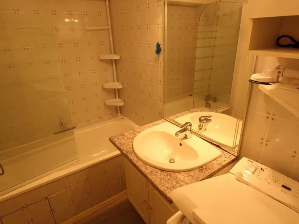 Appartement Bagnères-de-Luchon, 2 pièces, 4 personnes - FR-1-313-170 - Miniature 7