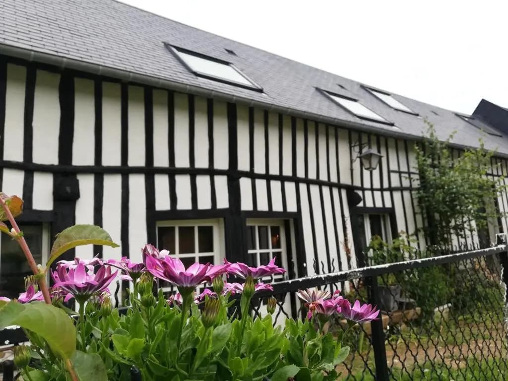 Cottage -RDC Maison Normande - 1500 m de la plage - Photo 1