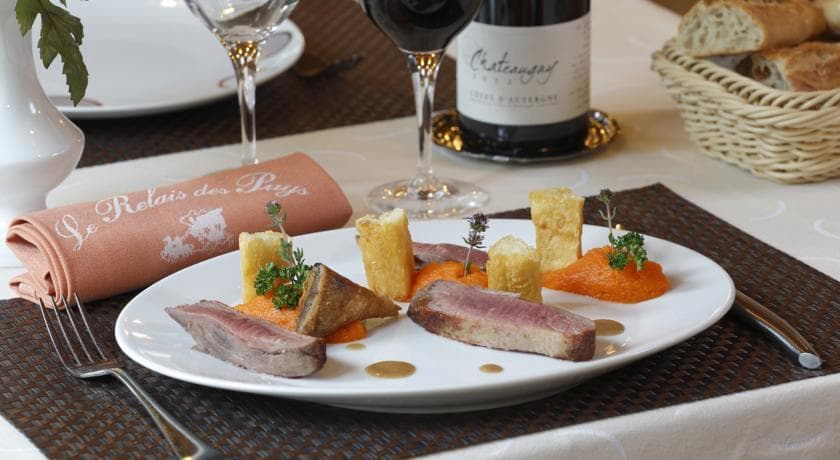 Logis Relais Des Puys - Miniature 7