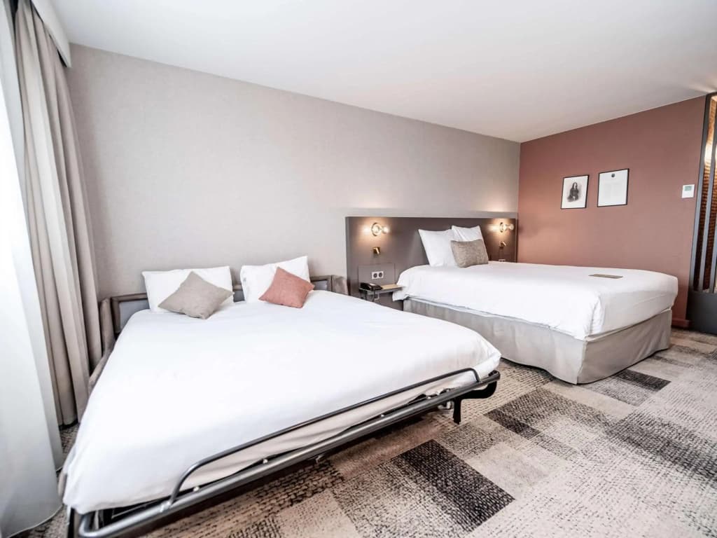 Mercure Bordeaux Lac - Photo 1