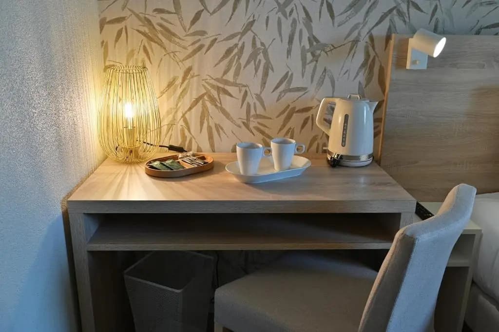 Hôtel Rivazur - Photo 2