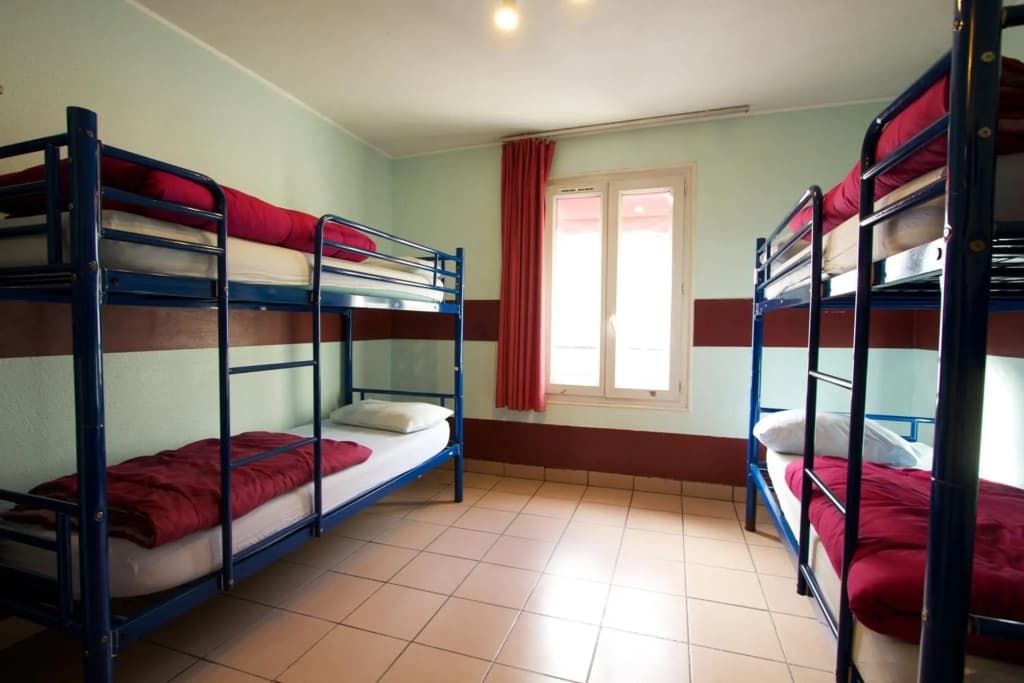Auberge Internationale des Jeunes - Hostel - Photo 3