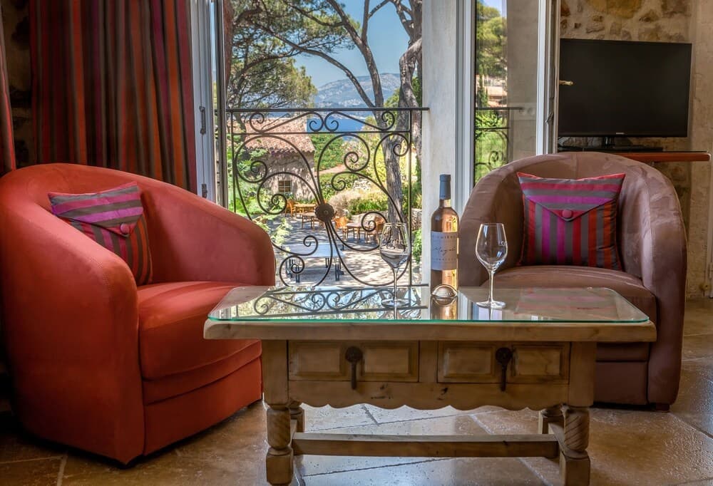 Hôtel Escapade - Miniature 8