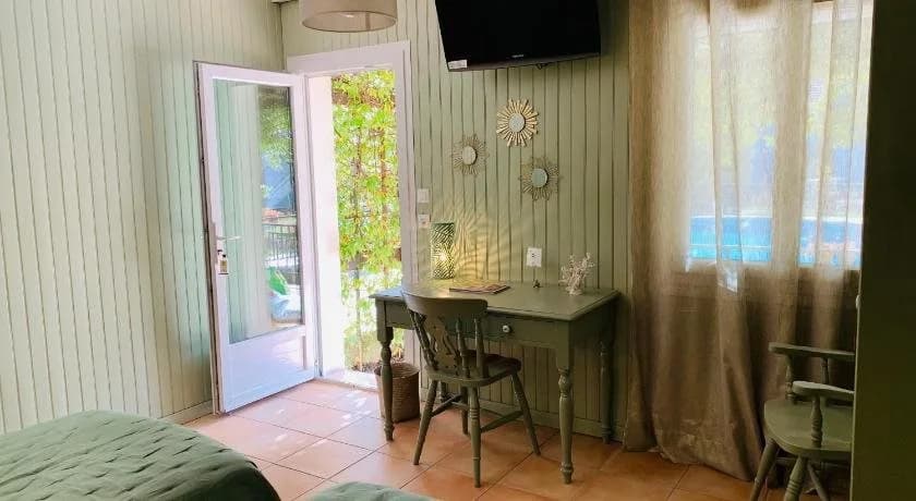Hostellerie de la Tour - Photo 4