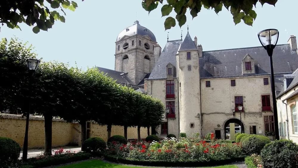 Brit Hotel Confort Alencon - Miniature 6