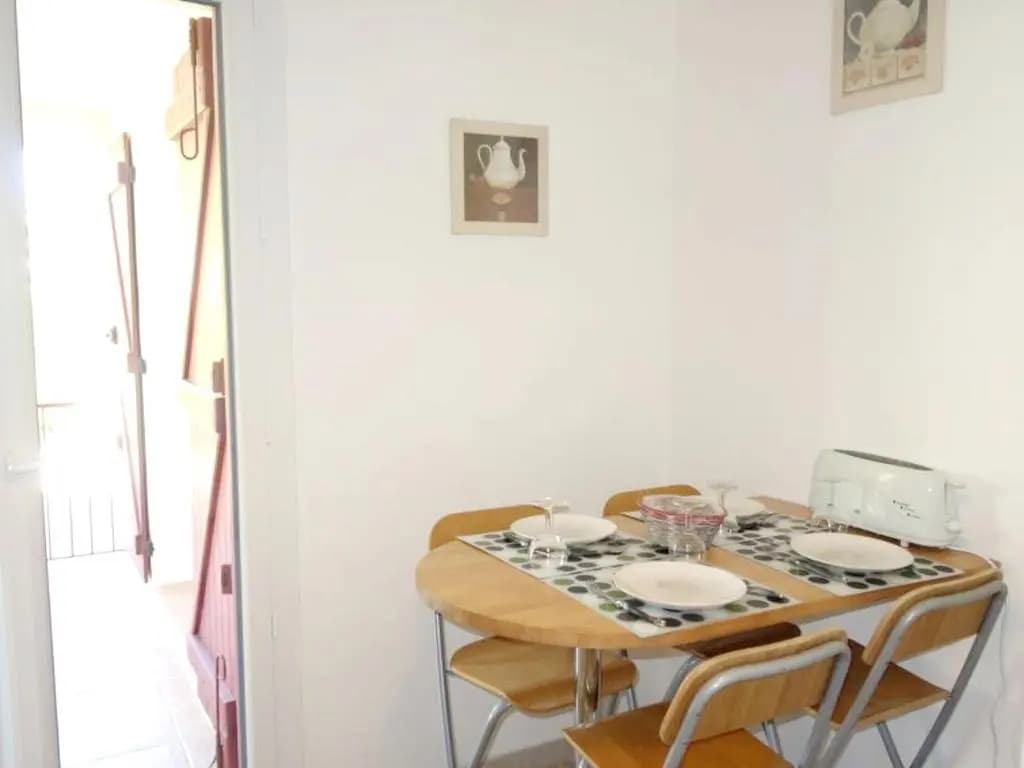 Appartement de 2 chambres a Saint Cyr sur Mer a 200 m de la plage avec terrasse et wifi - Photo 1