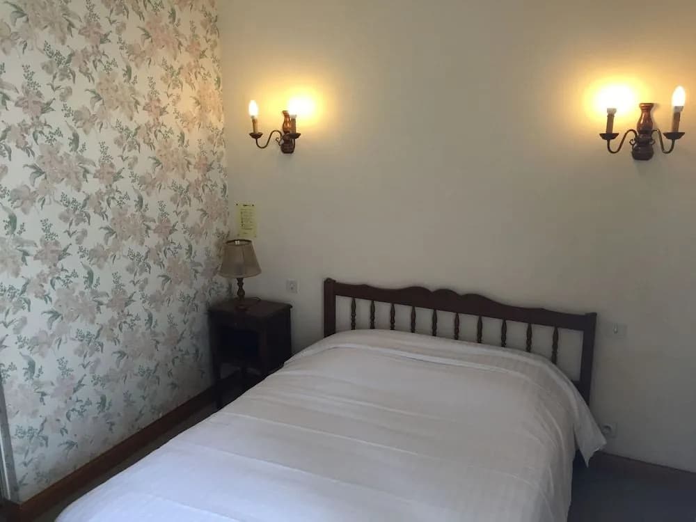 Hôtel Central - Photo 5