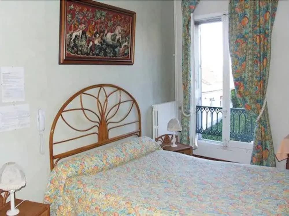 Hôtel de France - Miniature 6