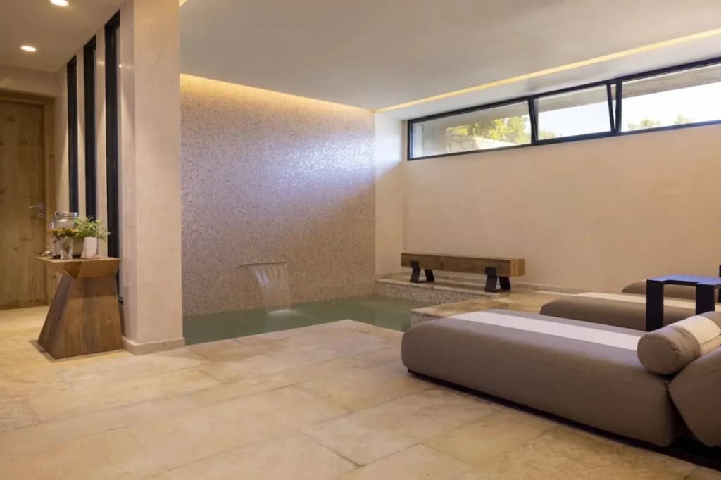 Les Regalia Hotel & SPA - Photo 3