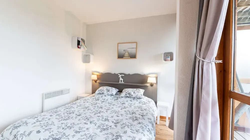 Apartment in Chamrousse Near ski Slope - Photo 1