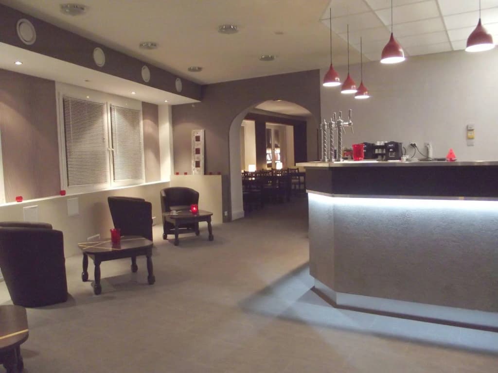 Hotel Le Hauteville - Photo 2