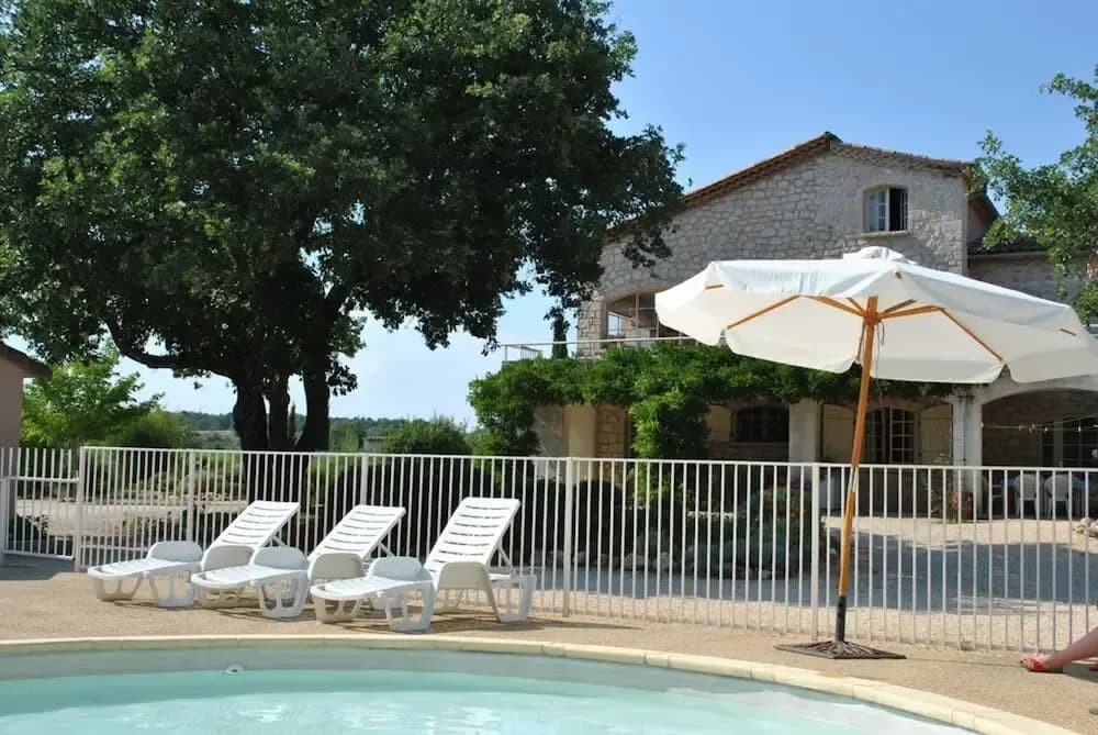 Huswell - Rustic G te With Pool in Southern France - Photo 3