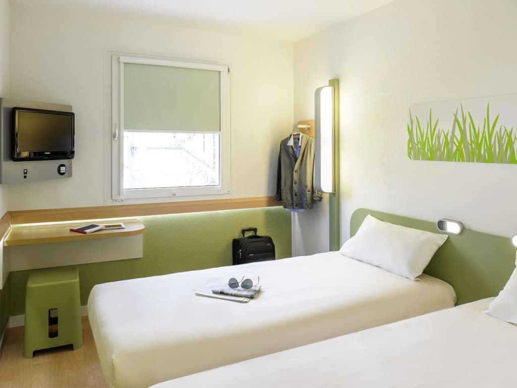 ibis budget Ajaccio - Photo 4