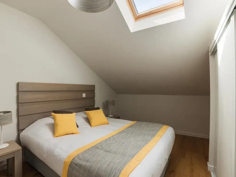 Apartment in Biscarosse Near Sandy Beach - Photo 2