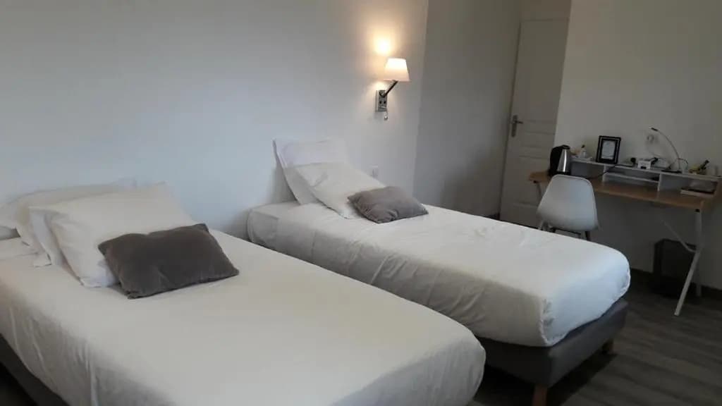 Hotel La Buissonniere - Photo 5