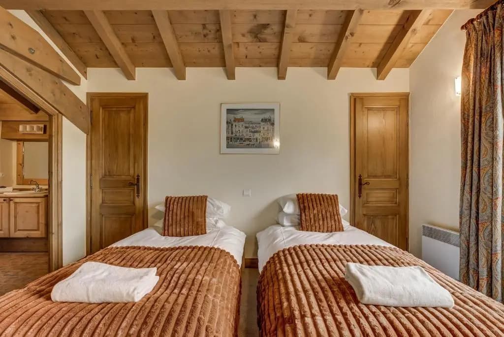 Chalet Ecritoire - Alpes Travel - Les Houches - Sleeps 10 - Photo 5