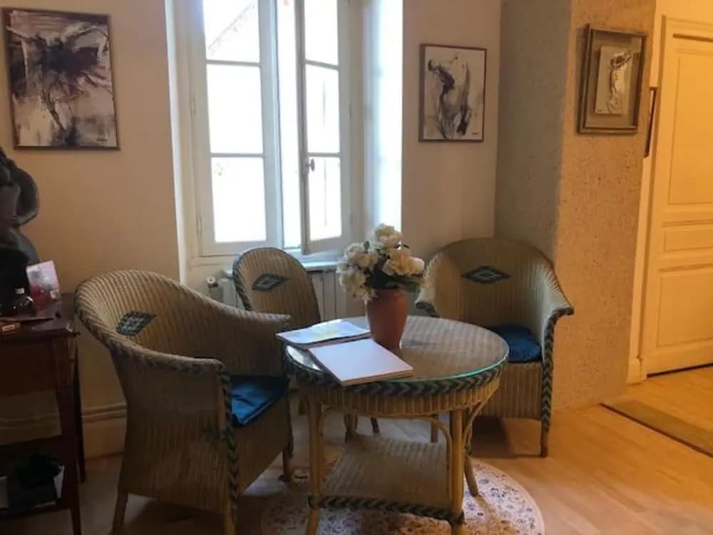 Chambres d'Hotes Las Caneres - Miniature 8