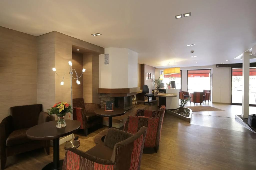 Hotel de la Gare Troyes Centre - Photo 2
