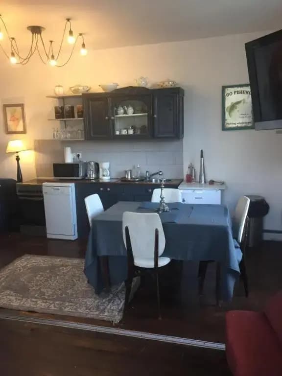 Lumineux appartement, jardin, vu sur mer - Photo 1