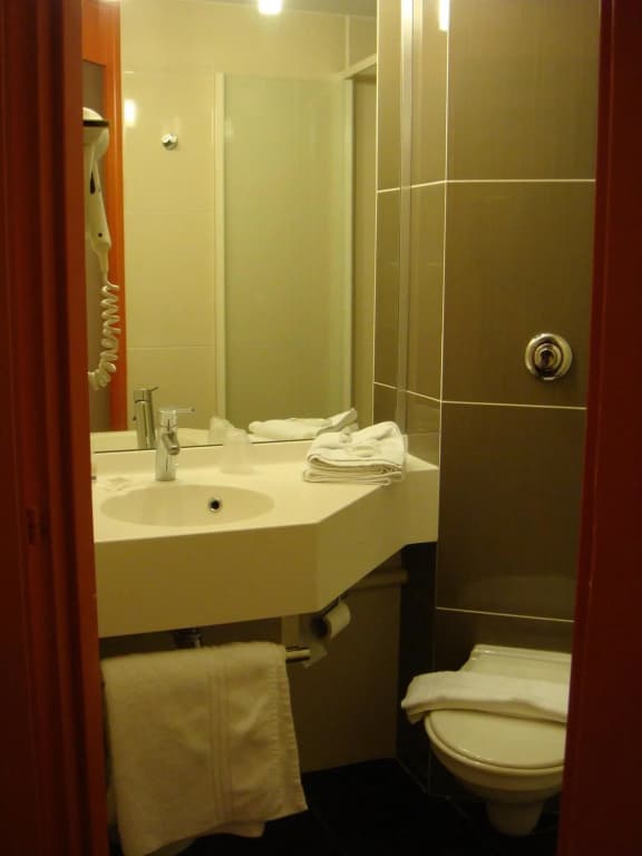 Hôtel Inn Design & Restaurant Poitiers - Miniature 8