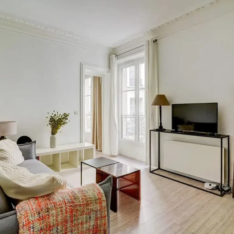 Secret Maillot Charming 1 Bed Apt in Paris - Photo 2