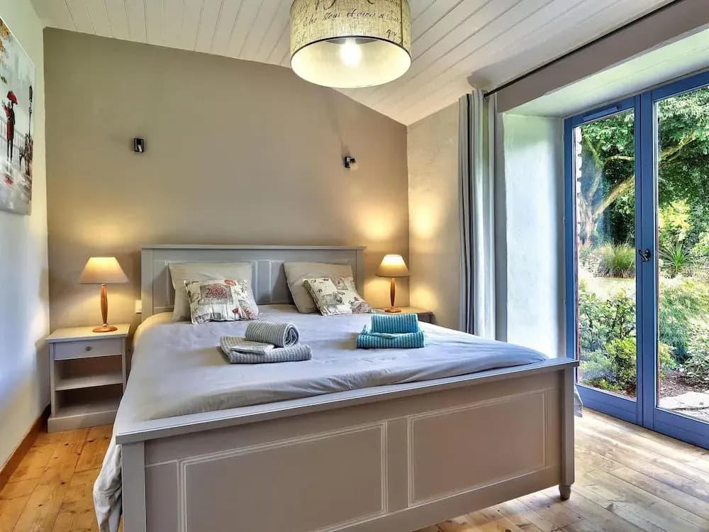 Cosy Holiday Home in Huelgoat With Terrace - Photo 3