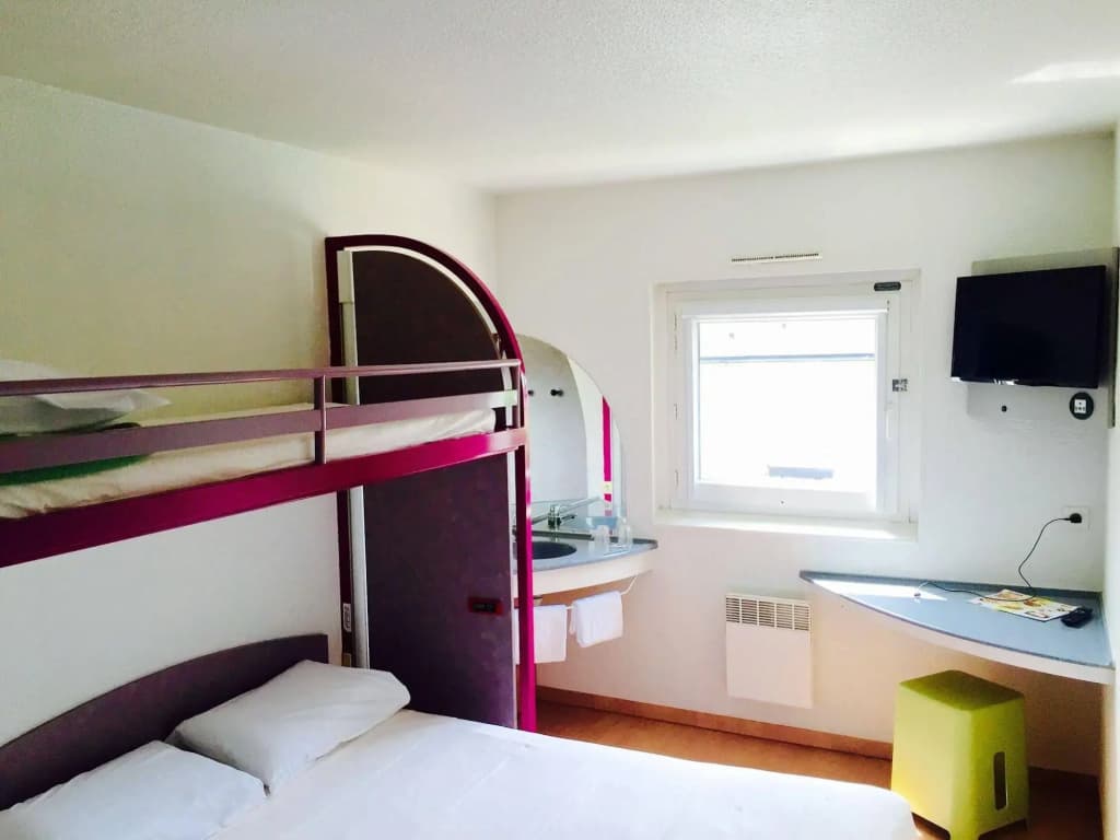 ibis budget Senlis - Miniature 7