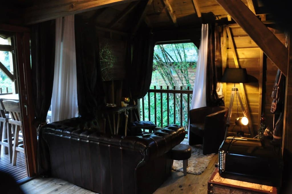 West Indies Cottage - Photo 2