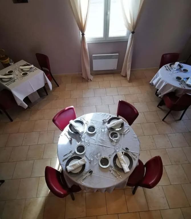 Est Garden Hotel - Miniature 6