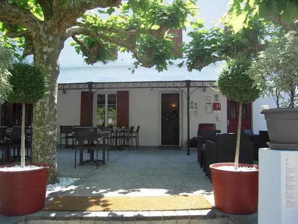 Auberge L'Estanquet - Photo 1