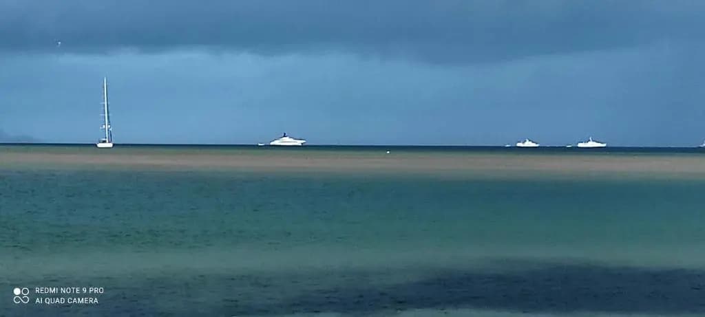 Appartement d'une chambre avec vue sur la ville balcon et wifi a Cogolin a 5 km de la plage - Miniature 7