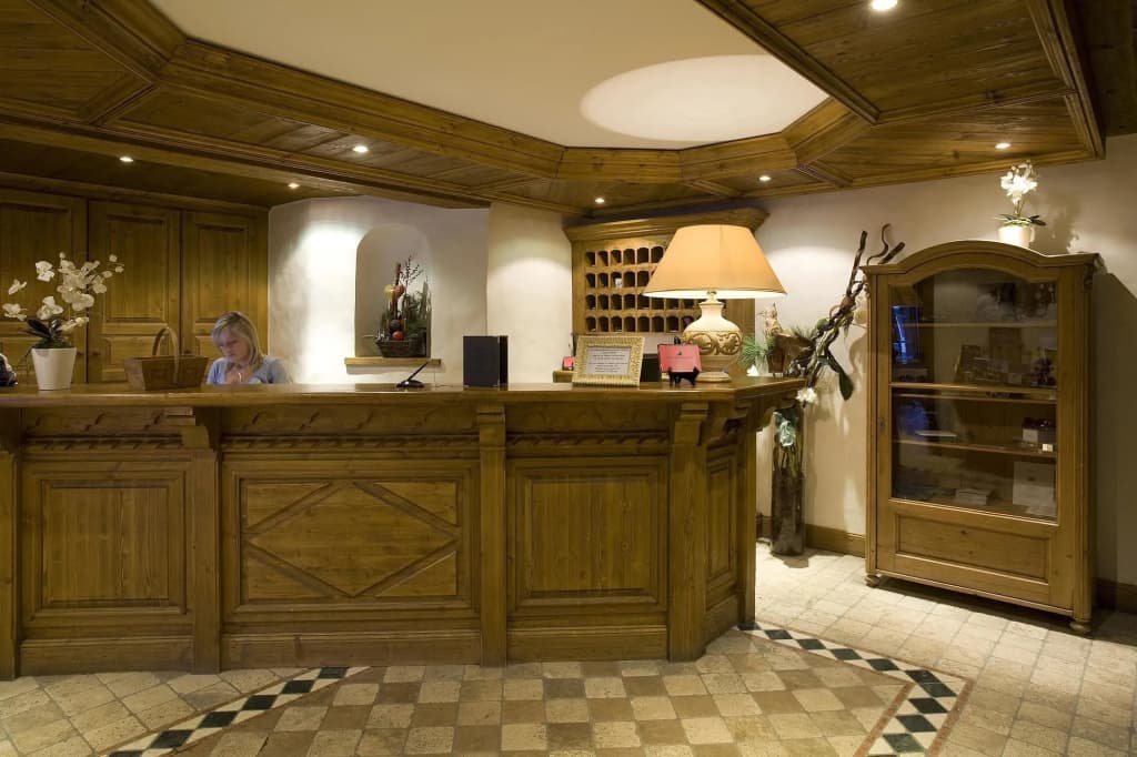 Hôtel Les Peupliers - Photo 1