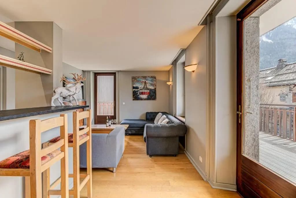 APARTMENT PRESIDENT - Alpes Travel - Central Chamonix - Sleeps 12 - Photo 5