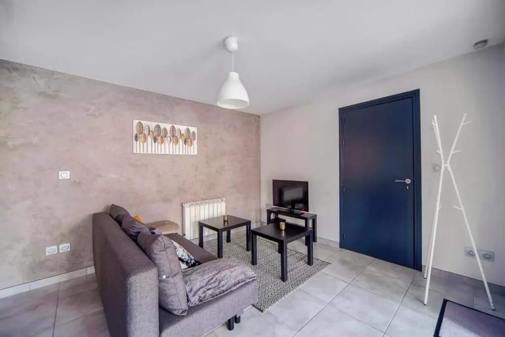 La Chalaronne - appartement au coeur de la cité médiévale - Miniature 6