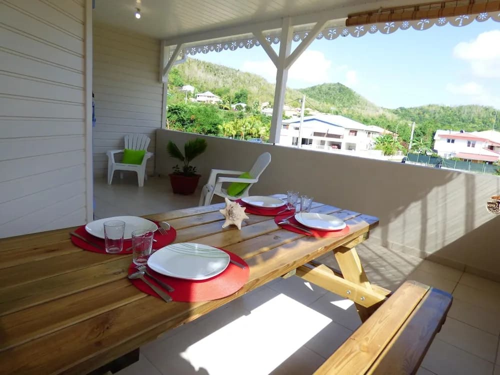 Apartment With 2 Bedrooms in Les Trois-îlets, With Wonderful Mountain - Miniature 6
